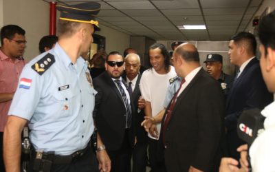 Cámara rechaza apelación y Ronaldinho seguirá preso
