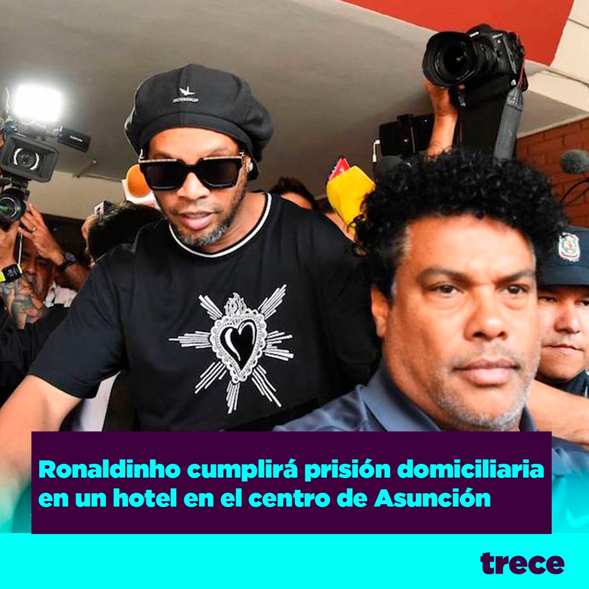 Ronaldinho dejará la Agrupación e irá a un hotel céntrico.