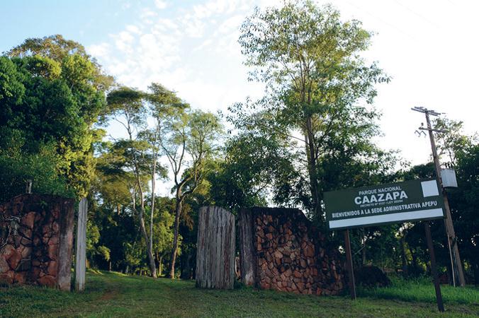 Entrada al Parque Nacional de Caazapá