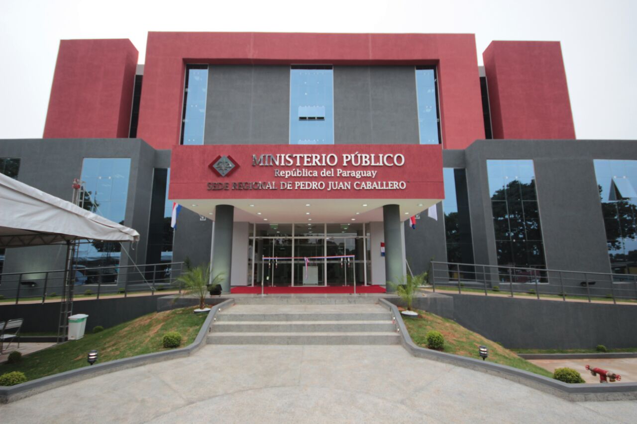 Fachada del Ministerio Público sede Pedro Juan Caballero