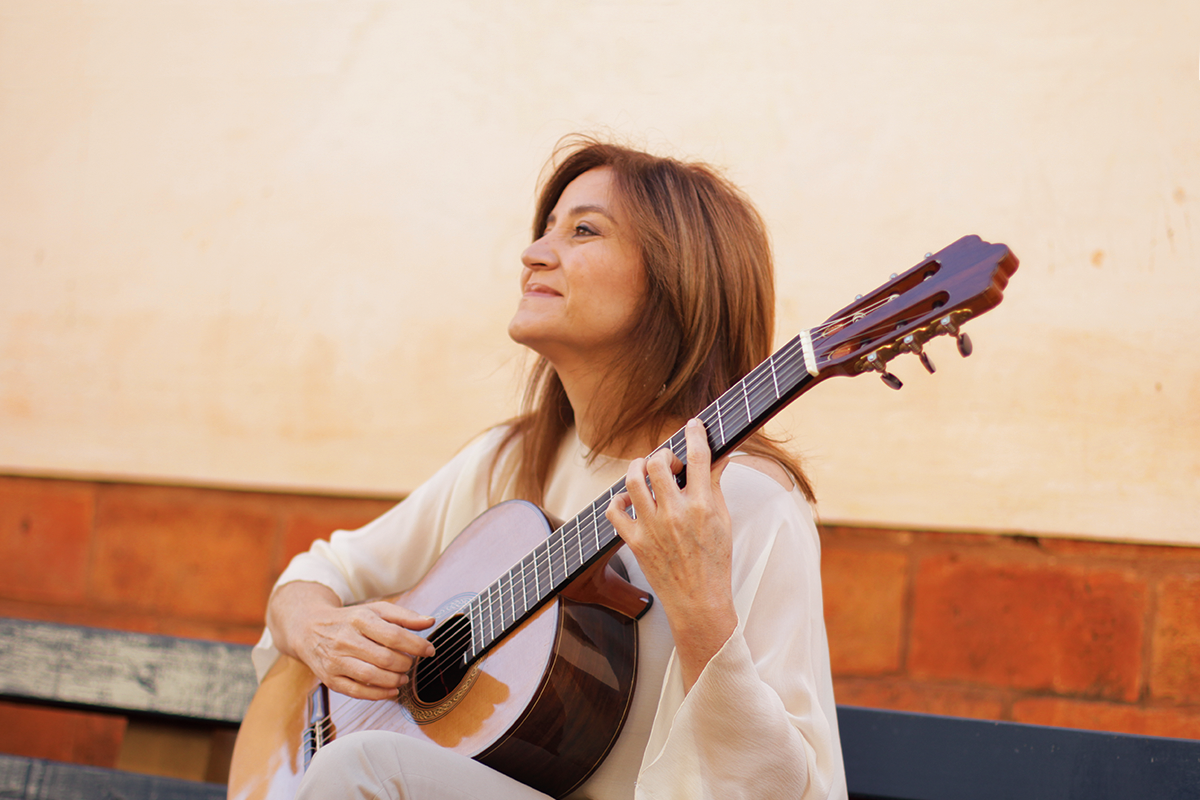 Berta Rojas, reconocida guitarrista paraguaya. Foto: medium