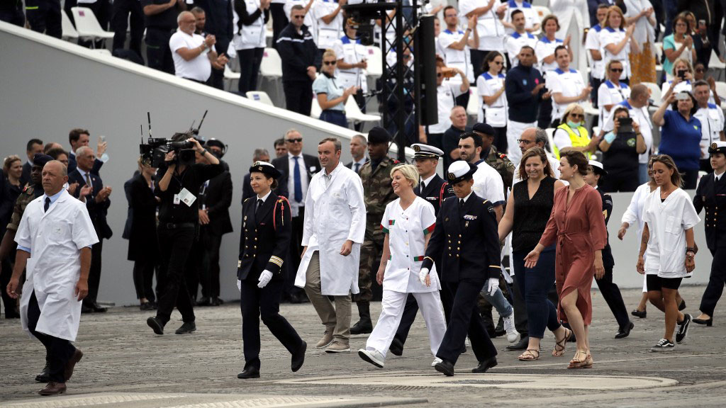 Personal médico fue homenajeado por sus funciones ante la pandemia del Covid-19.
