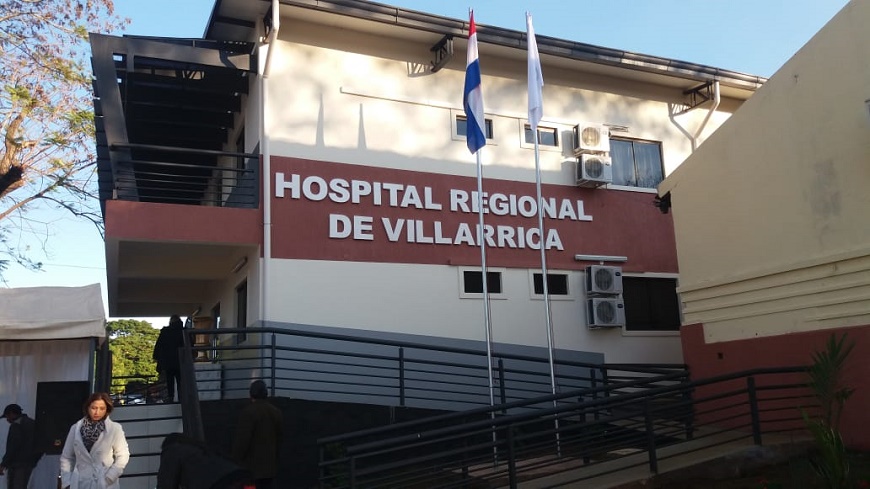 Fachada del Hospital Regional de Villarrica.