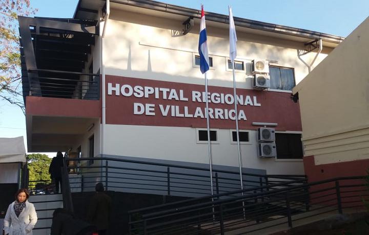 Fachada del Hospital Regional de Villarrica.