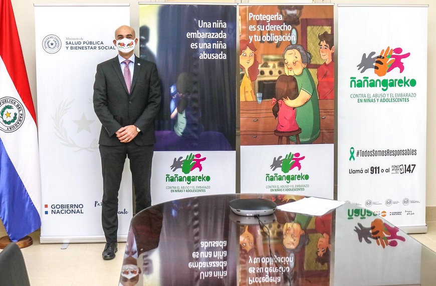 Ministro de Salud, Julio Mazzoleni, en el lanzamiento de la campaña ñañangareko.