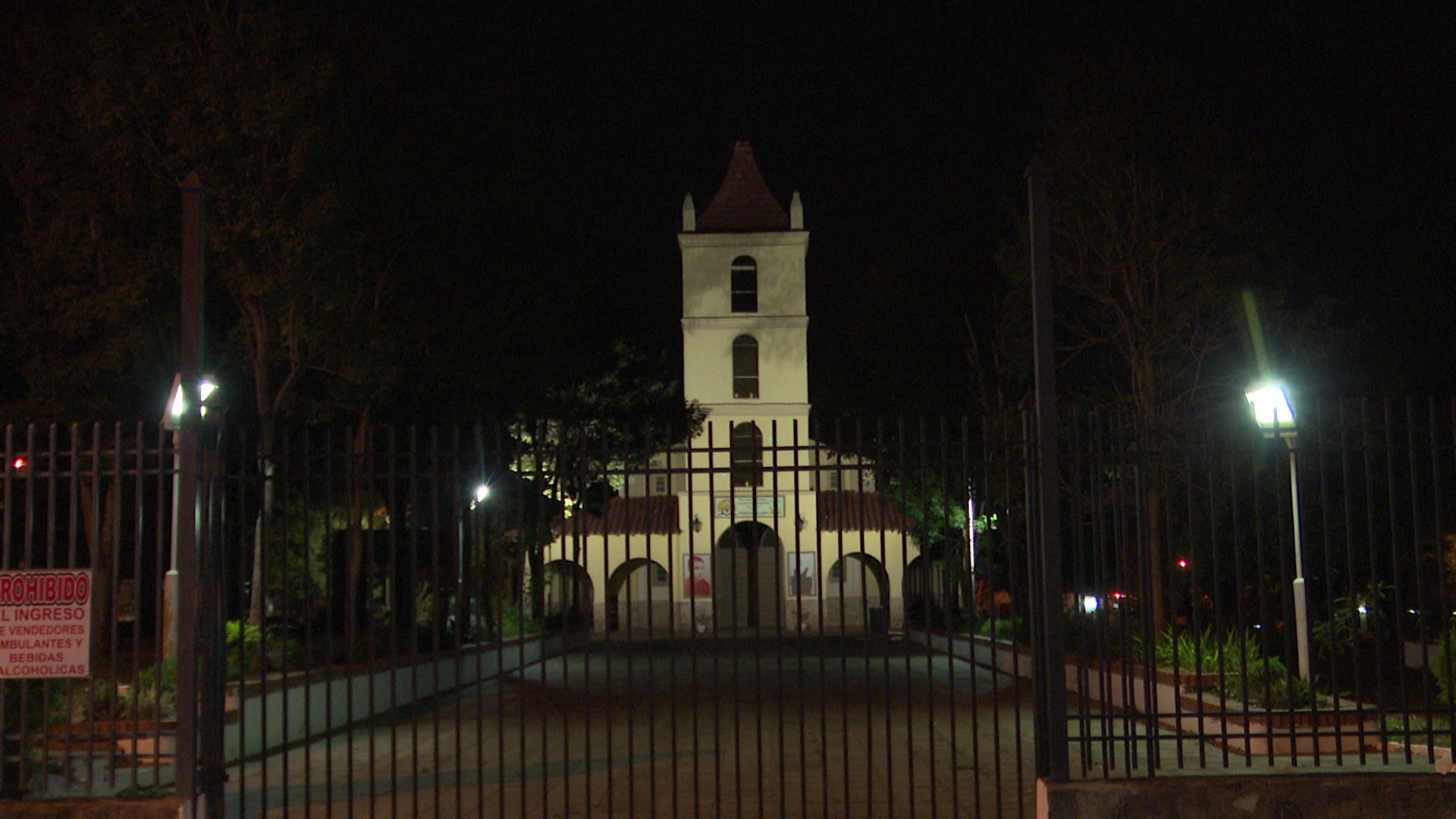 Iglesia San Pedro Apóstol de la ciudad de Ypané.