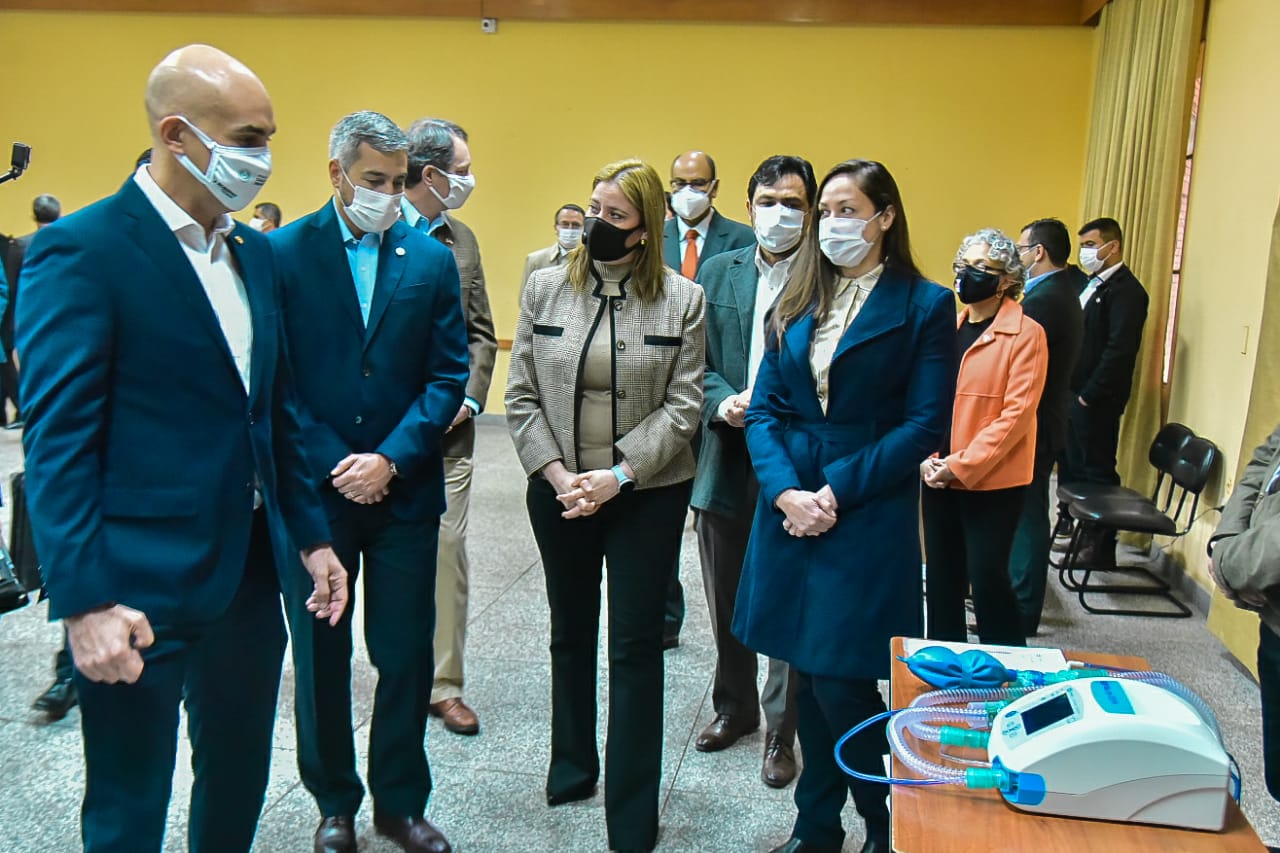 En la oportunidad fueron recibidos respiradores donados por Estados Unidos y Taiwán. Foto: Gentileza