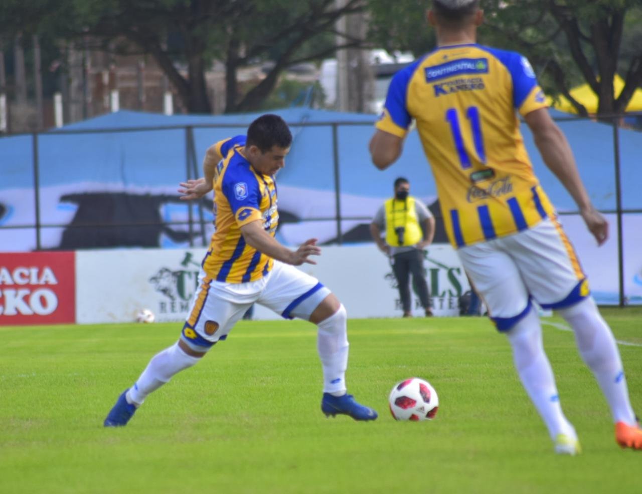 Jugadores de Sportivo Luqueño.