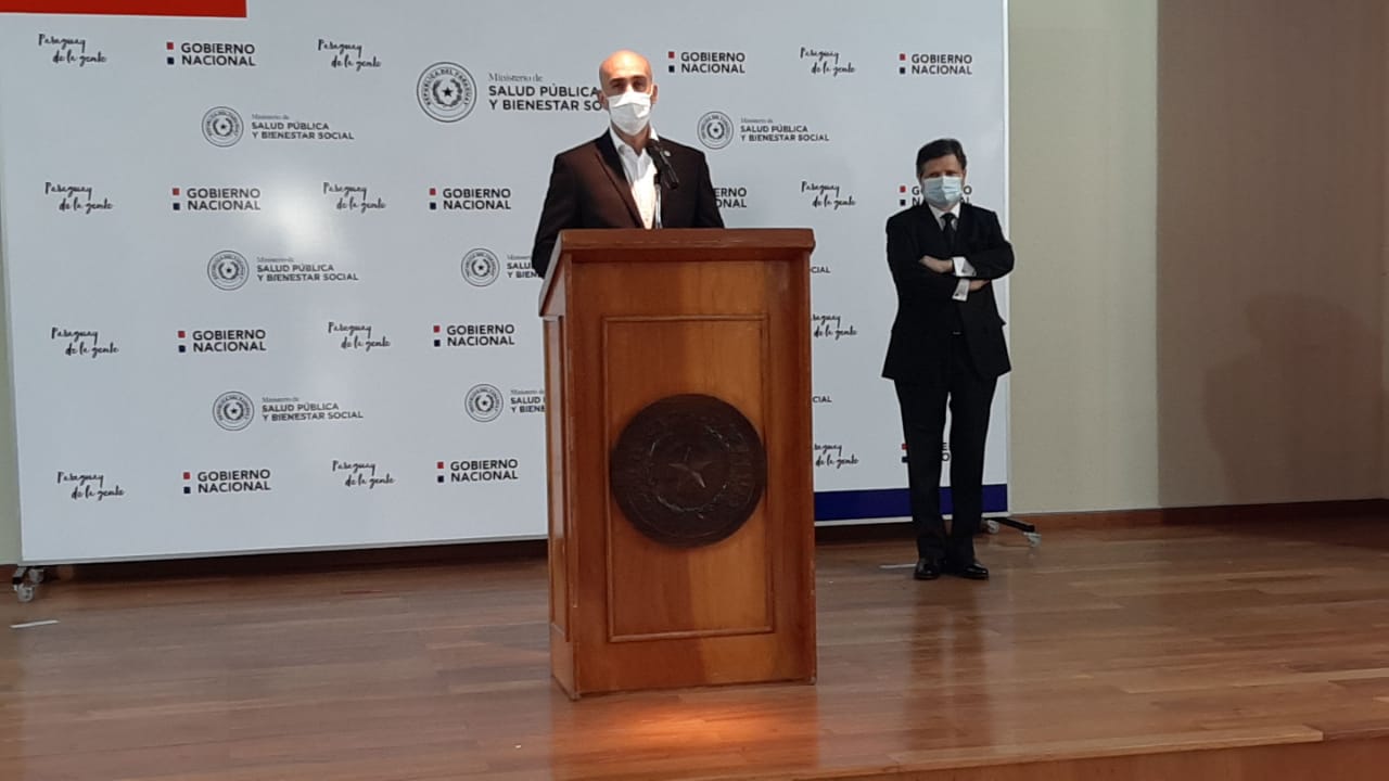Conferencia de prensa del ministro de Salud, Julio Mazzoleni y el ministro del Interior, Euclides Acevedo. Foto: Unicanal