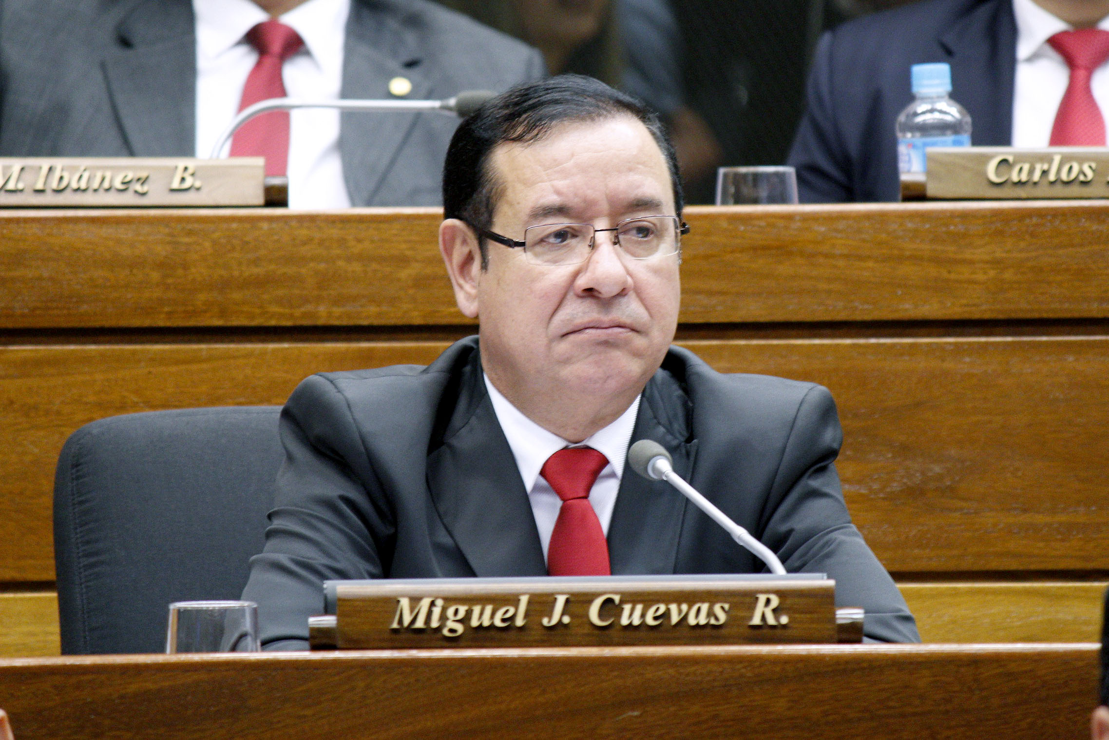 Miguel Cuevas, diputado recluido.