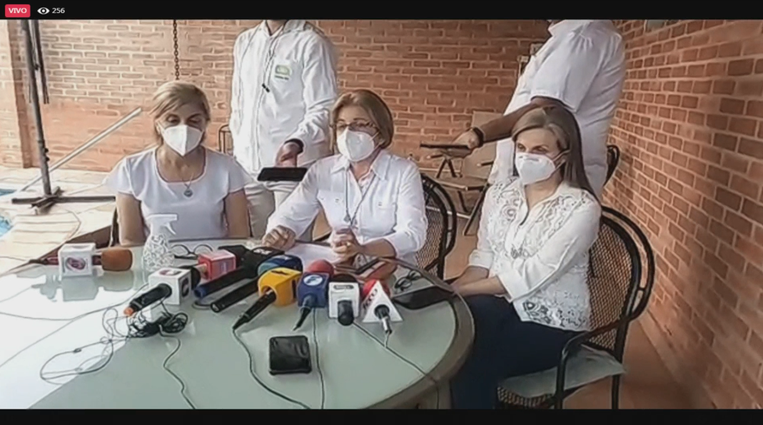 Las hijas del exvicepresidente Óscar Denis realizaron una nueva conferencia de prensa. Foto: Captura de video.