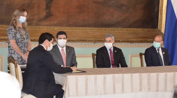 Federico Alberto González Franco juró como nuevo ministro de Relaciones Exteriores. Foto: @mreparaguay