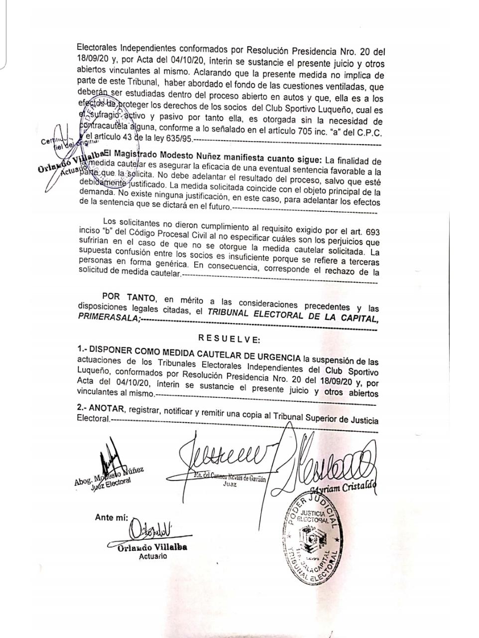 Documento de suspensión del Tribunal Superior de Justicia Electoral. Foto: Gentileza.