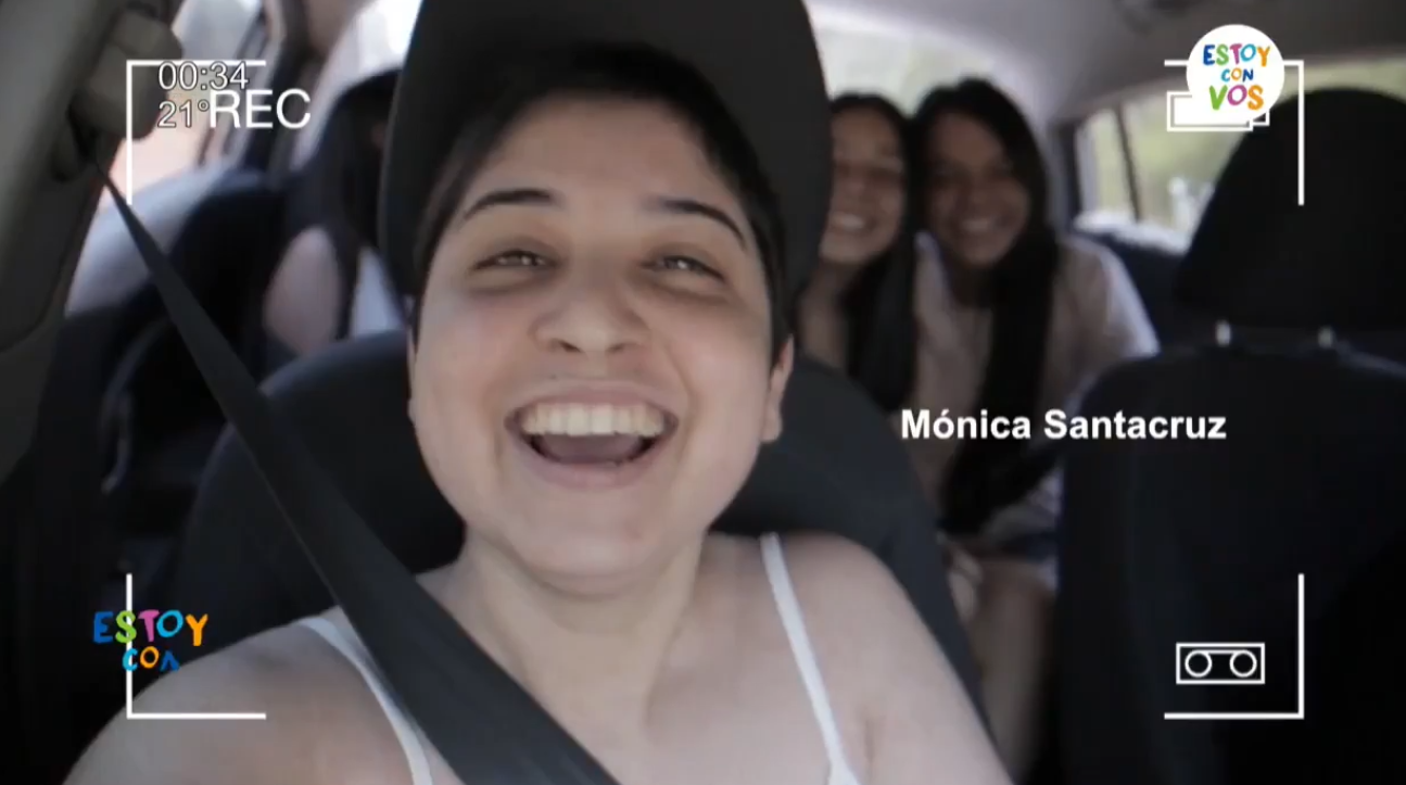 Mónica, ex usuaria de Teletón y estudiante de Medicina | Foto: Captura de Video