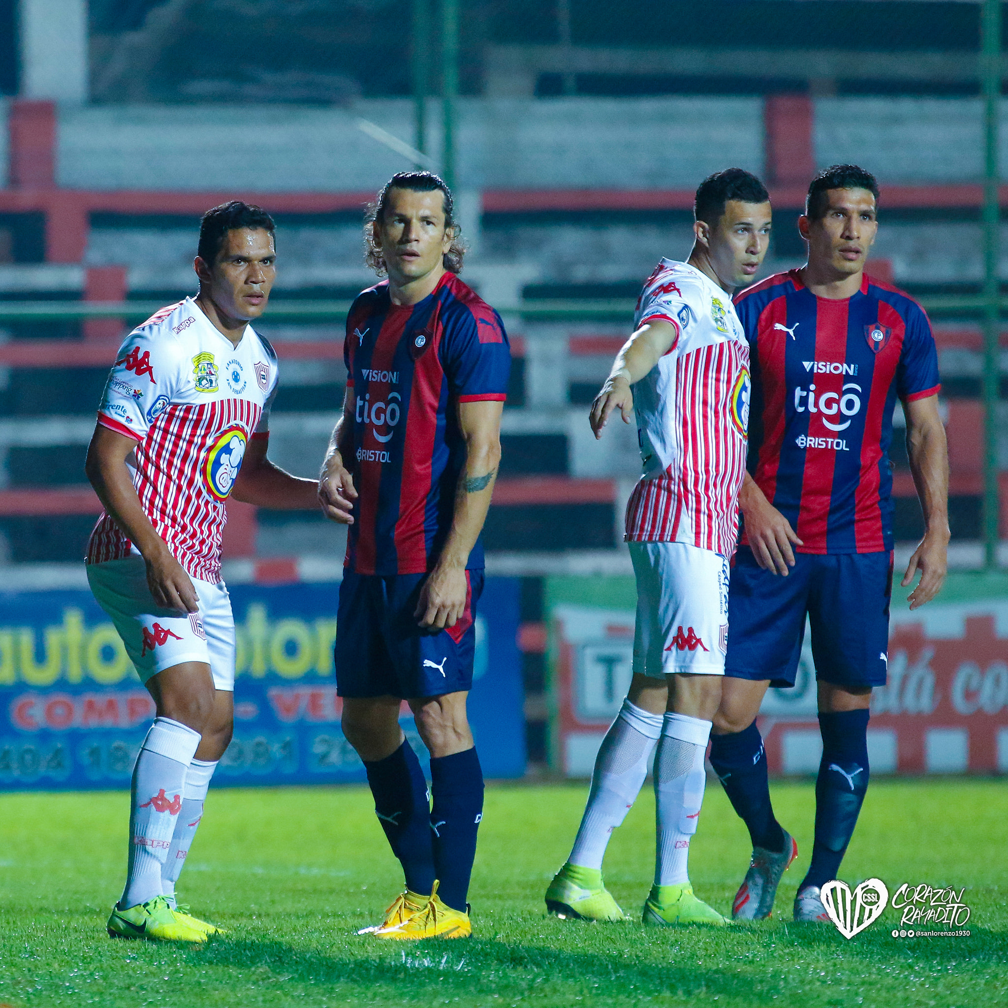 Cerro Porteño enfrenta a San Lorenzo desde las 20:30.