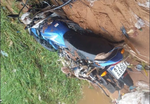 La moto del joven fue encontrada al costado del cauce del arroyo Fortín.