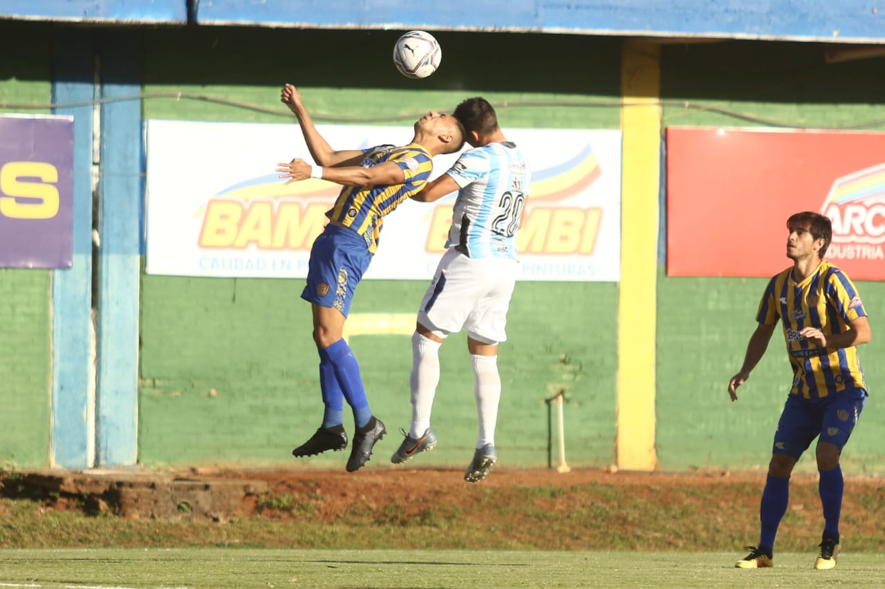 Sportivo Luqueño y Guaireña FC dieron inicio al Apertura 2021