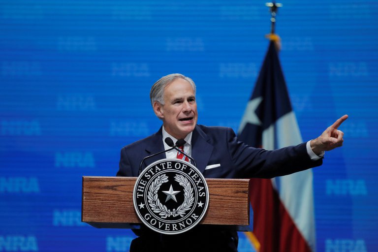 Greg Abbott, gobernador de Texas.