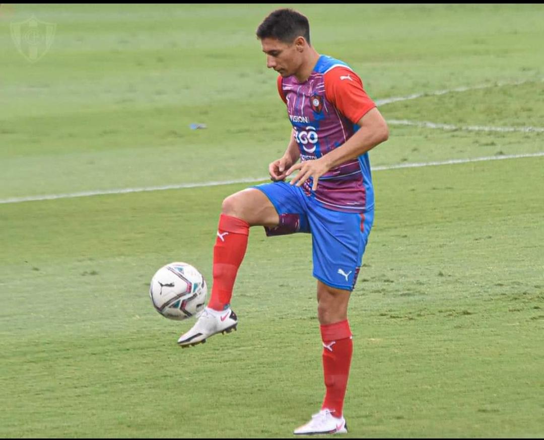 Óscar Ruiz es nuevo jugador del Bahía de Brasil