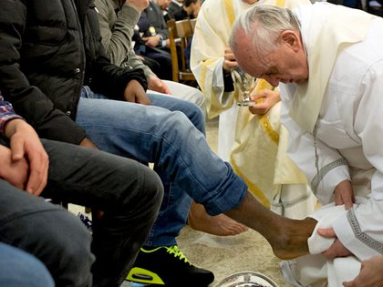 Papa Francisco renuncia al lavado de pies del Jueves Santo