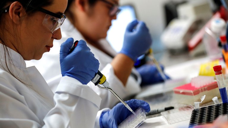 Científicos brasileños detectaron una nueva variante del coronavirus en Belo Horizonte. Foto: EFE.