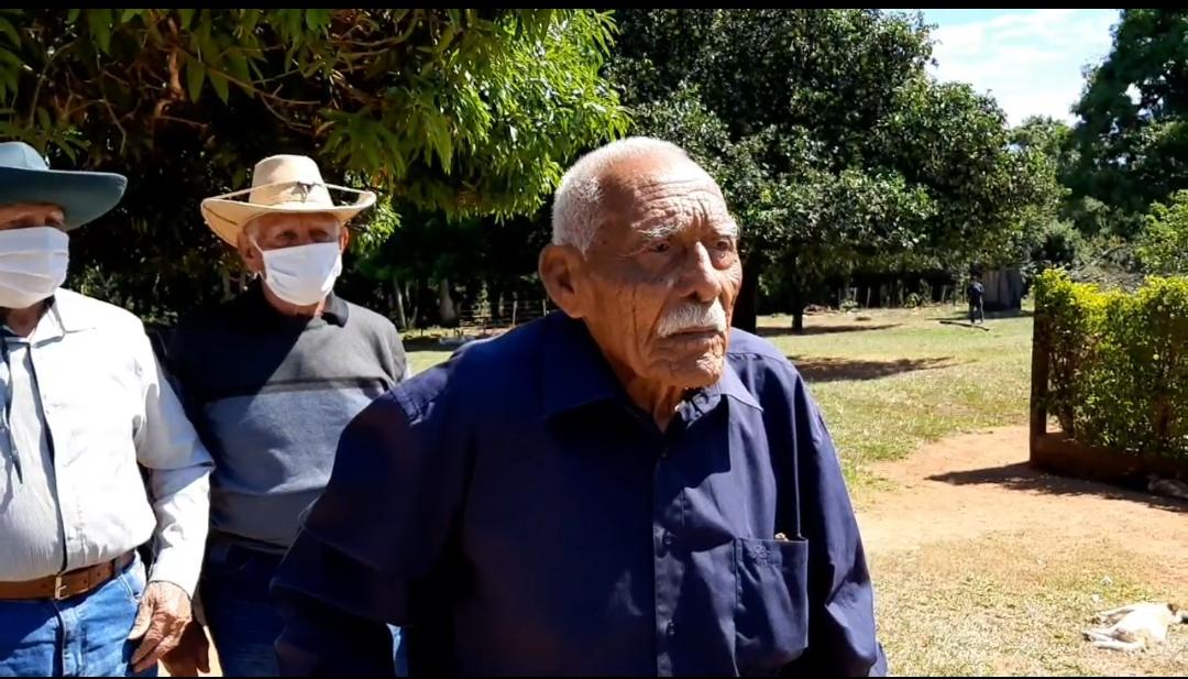 Abuelo Julio cumplió 102 años en San Pedro
