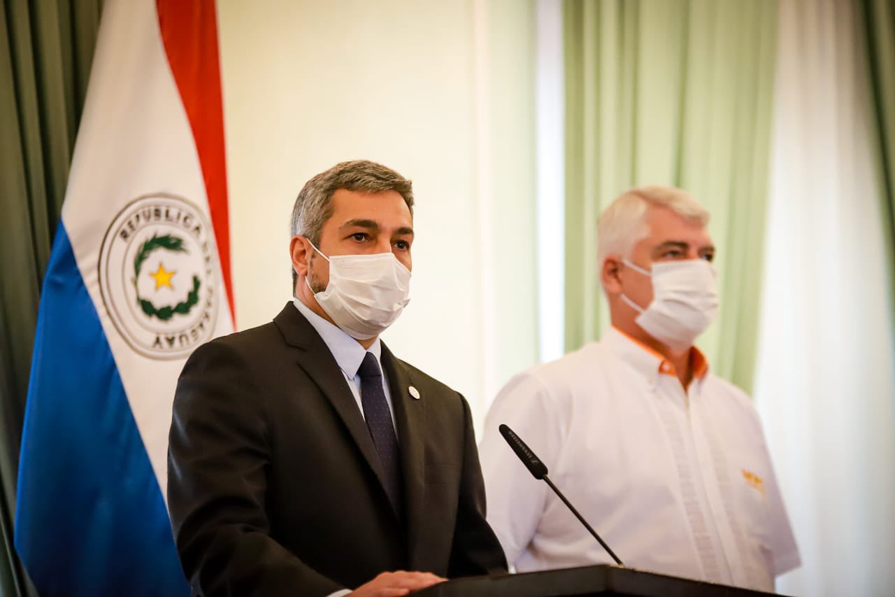 Mario Abdo Benítez en conferencia de prensa. Foto: @PresidenciaPy