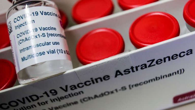 Dinamarca, primer país en el mundo en descartar uso de vacuna AstraZeneca