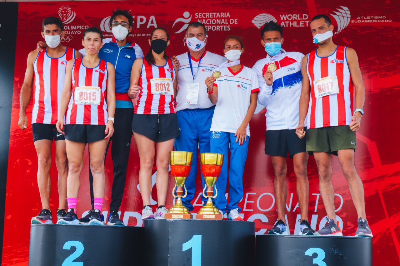 Delegación paraguaya de Atletismo. Foto: COP.