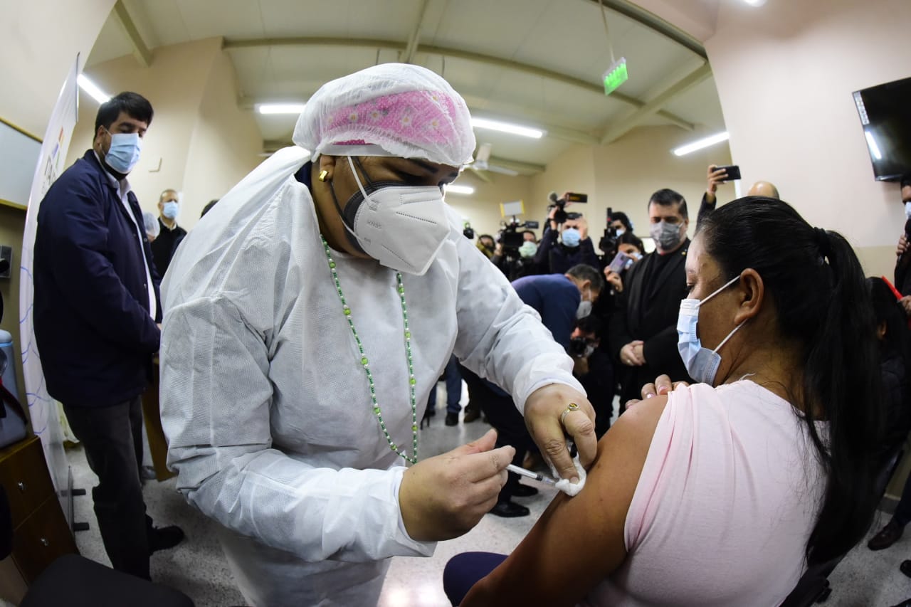 Campaña de vacunación contra la influenza. Foto: Ministerio de Salud.