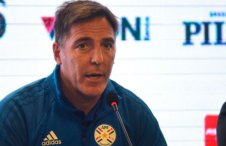 Eduardo Berizzo, director técnico de la Selección Paraguaya. Foto: APF.