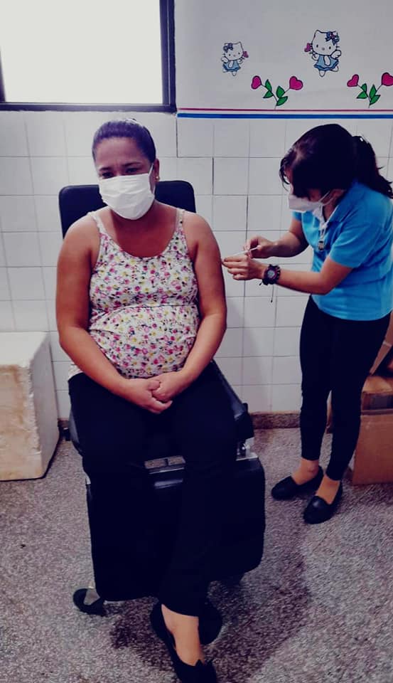 Inició vacunación anticovid a embarazadas en San Pedro