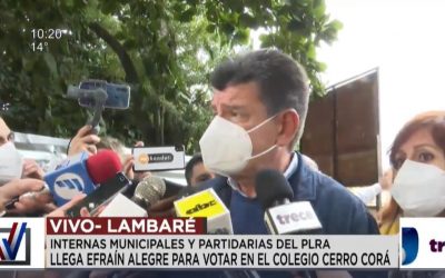 Alegre acude a votar e insiste en supuesto fraude electoral en elecciones presidenciales
