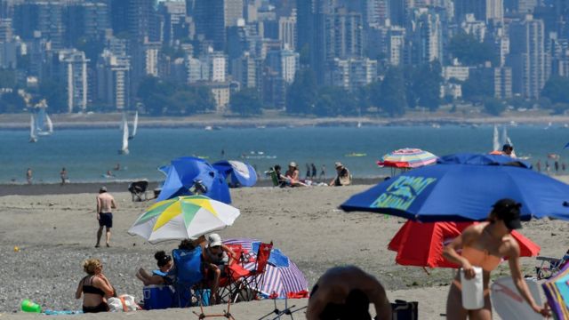 Histórica ola de calor en Canadá causa decenas de muertes súbitas