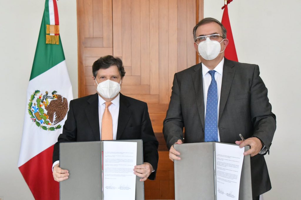 Los cancilleres de Paraguay, Euclides Acevedo, y México, Marcelo Ebrard. Foto MRE.
