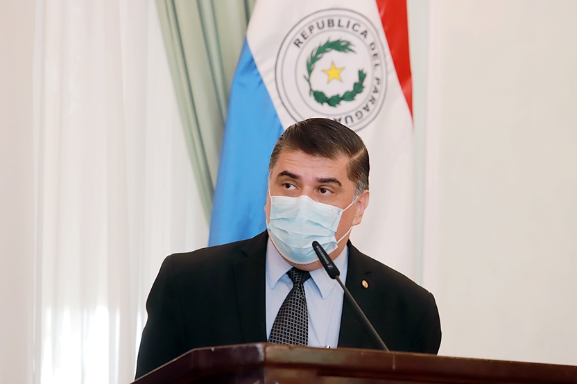 Dr. Julio Borba, ministro de Salud. Foto: gentileza.