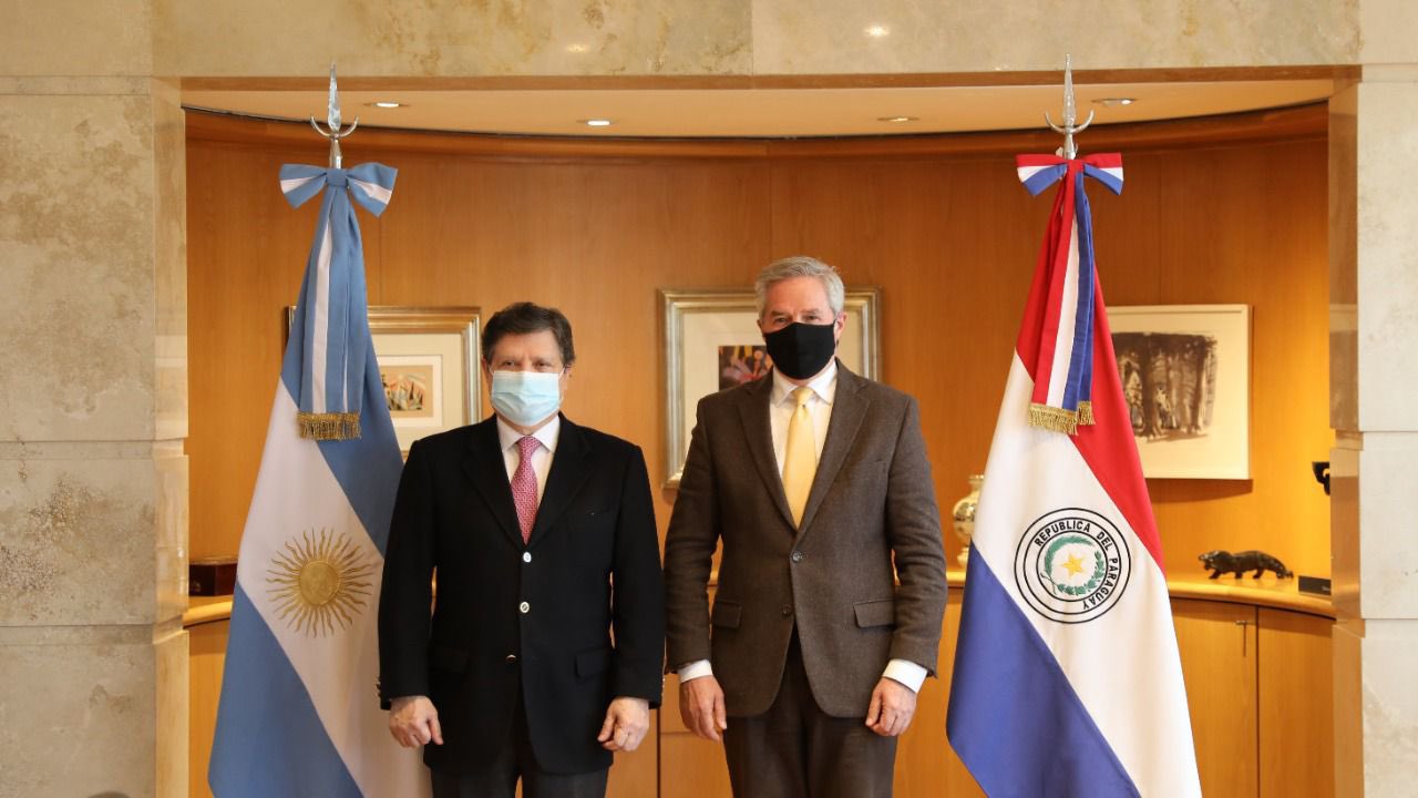 Euclides Acevedo y Felipe Solá. Foto: Relaciones Exteriores.