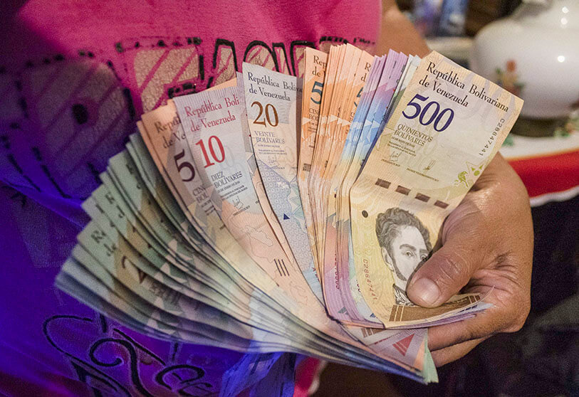 Bolívares venezolanos.