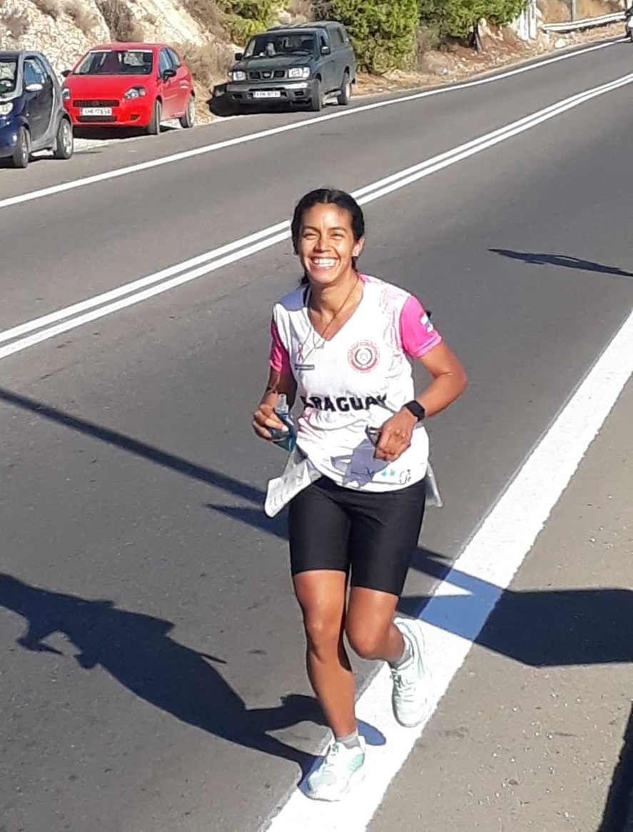 Liz Paola González Duarte corrió 246 kilómetros en Grecia. Foto: gentileza.