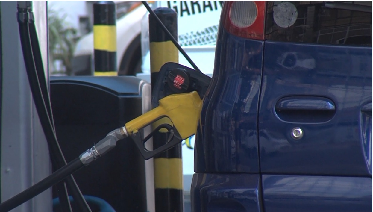 Por quinta vez en el año, precio del combustible subiría en noviembre