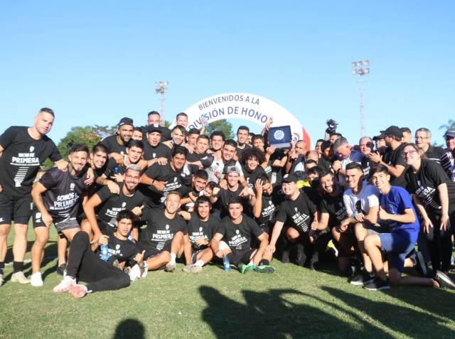 Ascenso de Tacuary a primera división. Foto: Intermedia.