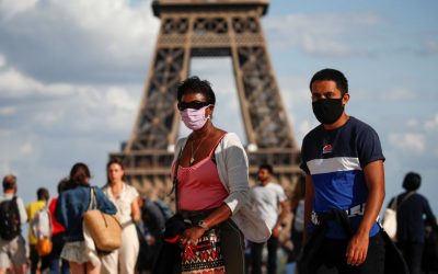 Francia reportó más de 100 mil contagios diarios de coronavirus