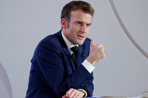 Emmanuel Macron, decidido en perseguir a no vacunados contra el Covid-19. Foto: EFE.