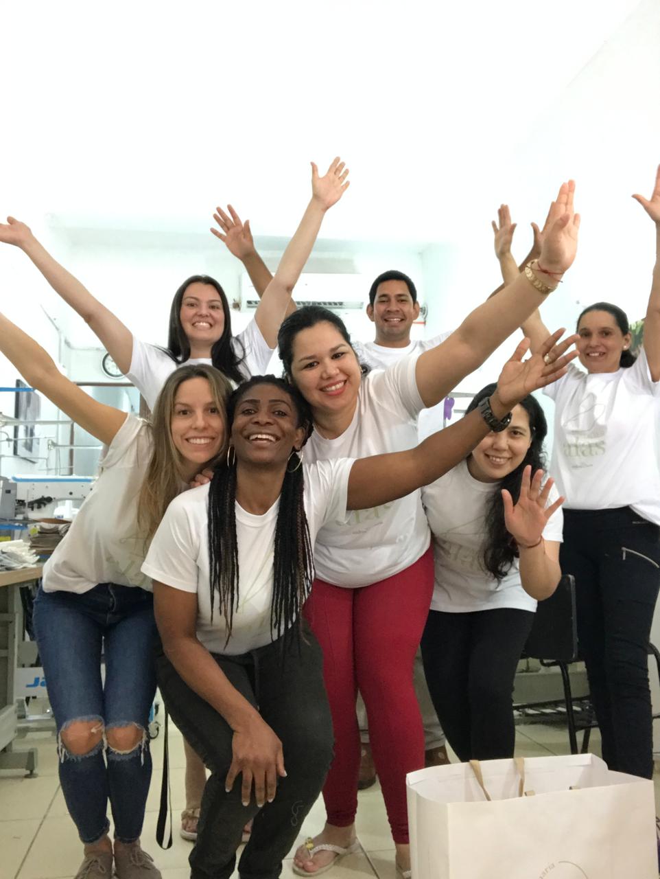 Mujeres privadas de su libertad ofrecen productos por ‘San Valentín’. Foto: gentileza.