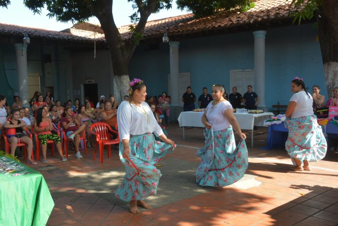 Así festejaron el Día del Tereré y de la Mujer Paraguaya en el Buen Pastor. Foto: gentileza.