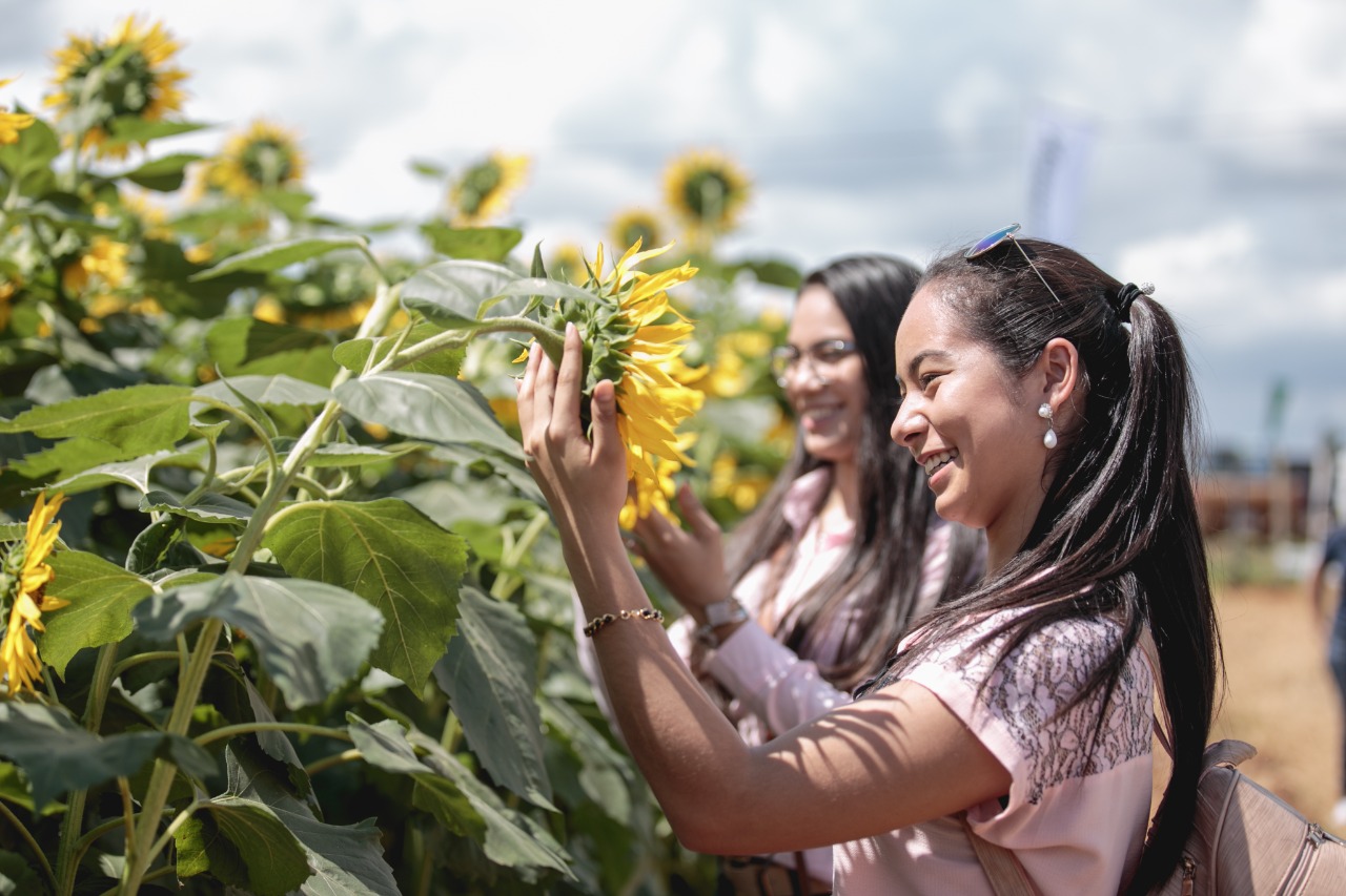 Desde la UEA valoran y destacan los distintos roles de la mujer en el ámbito agropecuario. Foto: Innovar.