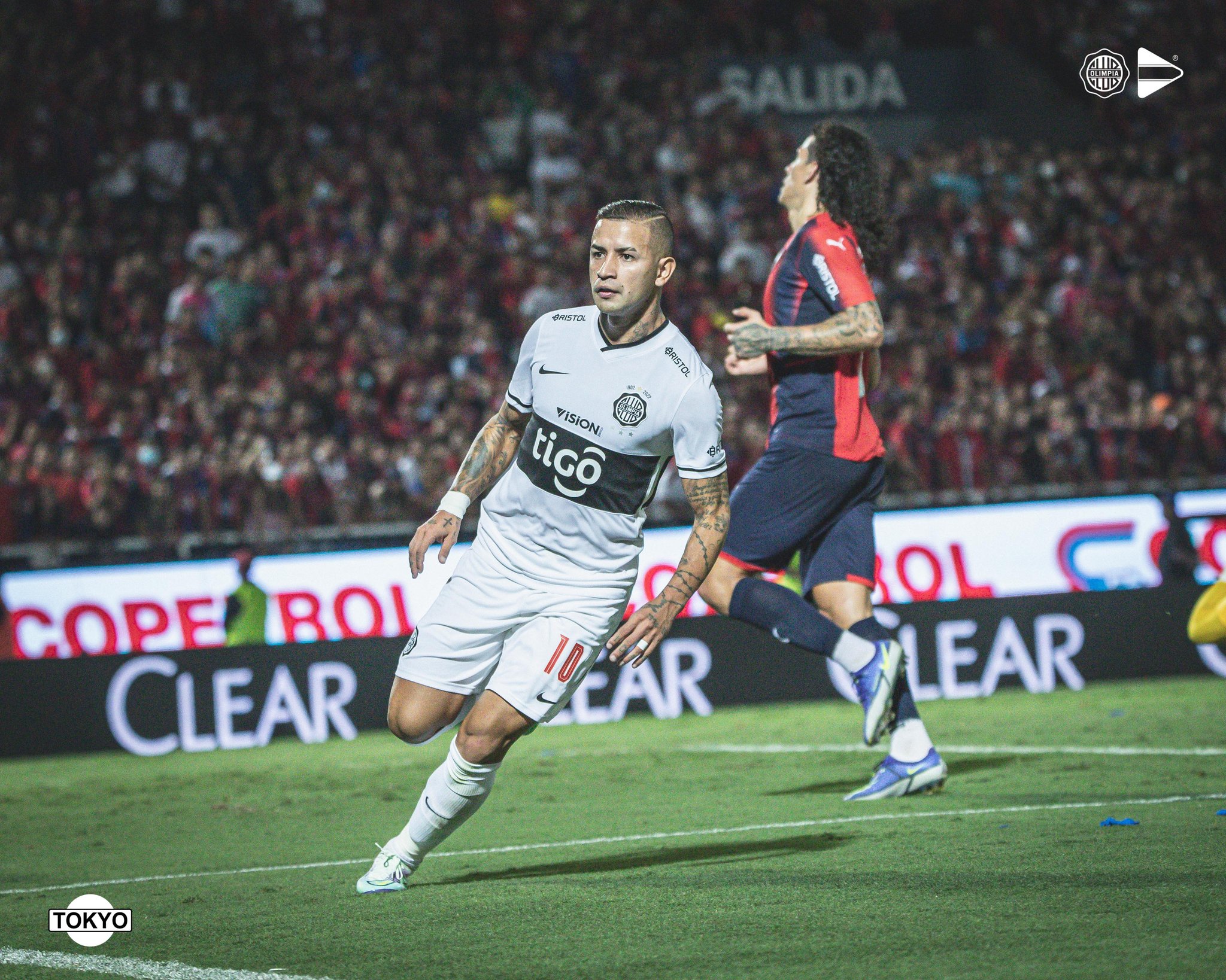 Olimpia fue superior a Cerro y ganó por 2-0. Foto: Olimpia Media.