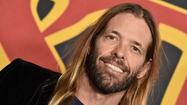 Taylor Hawkins, exbaterista de Foo Fighters. Foto: BBC.