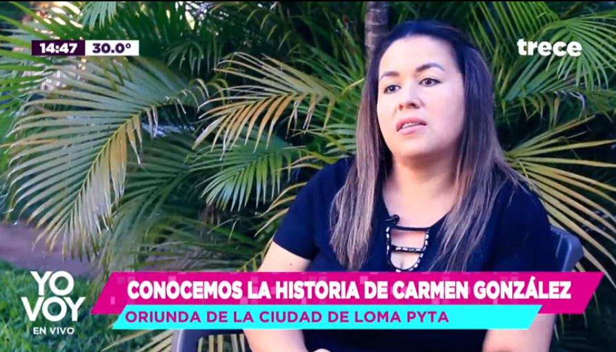 Carmen González, relatando su historia.