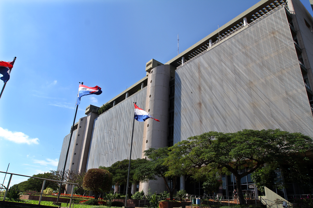 Fachada del Banco Central del Paraguay. Foto: Agencia IP.